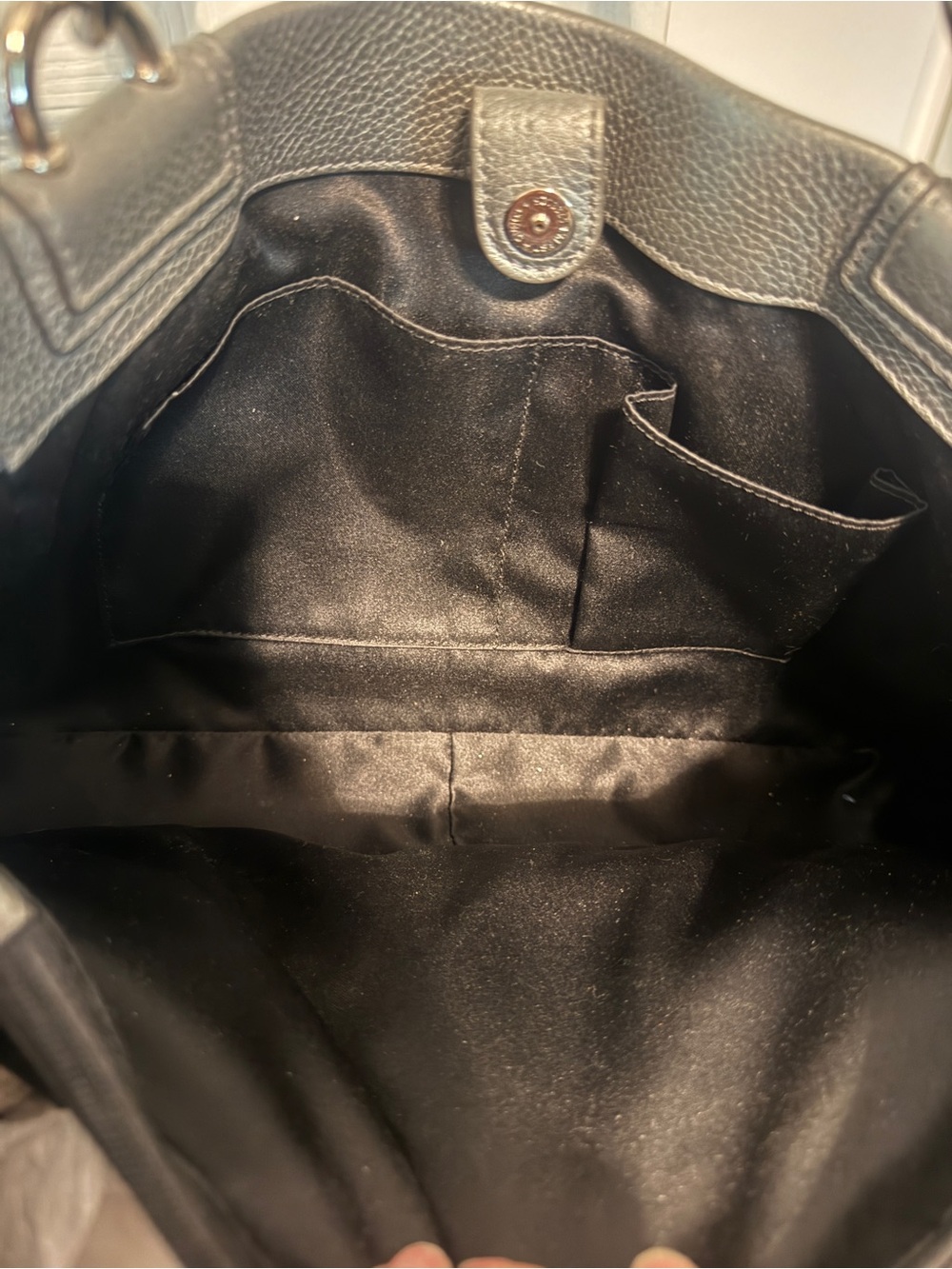 Classic Gray Leather Tote Bag - Picture 5 of 11